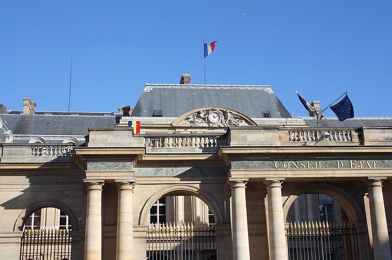 Le conseil d'état a tranché: les cliniques doivent être controlées par des vétérinaires !